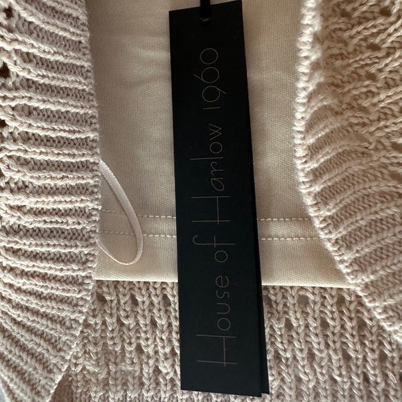 House of Harlow 1960 Medium Crocheted Crop Top - Picture 4 of 4